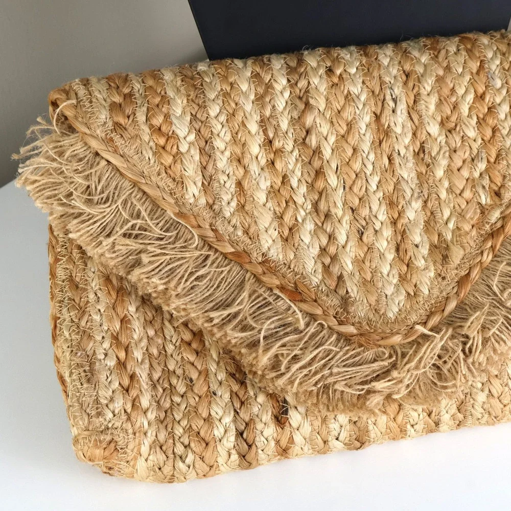 Shiraleah Chicago Jute Woven Striped Envelope Clutch Bag Tan Fringe Boho Summer